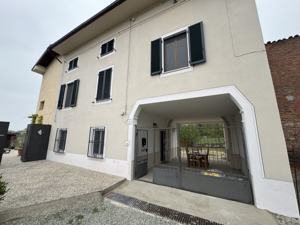 Das kürzlich renovierte Nebenhaus